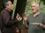 Комік Себастьян Маніскалко (ліворуч) зіграв у фільмі самого себе