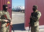 Правоохранители разоблачили нелегальную реализацию нефтепродуктов