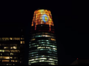 Для поклонников Толкина: в США небоскреб превратили в "башню Саурона" (Видео)