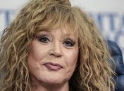 Алла Пугачева шокировала публику новой прической