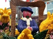 Невероятная красота: в Нидерландах прошел цветочный фестиваль (Видео)