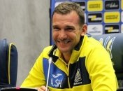 "С детьми нянчиться всегда приятнее, чем с футболистами": Шевченко - о распорядке дня