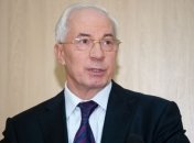 Азаров отреагировал на снегопад рядом указаний