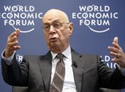 Шваб: Обвал цен на сырье может повысить приток мигрантов в Европу