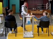 Выборы в Украине: ЦИК дала первые данные по явке избирателей