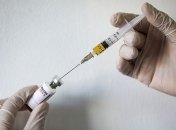 Стало известно, сколько человек успели привить от коронавируса в первый день вакцинации в Украине