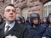 Тягнибок: Власти не хотят проводить выборы до 2015 года