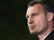 Кличко открыл памятник авиаконструктору Сикорскому