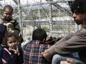 Тысячи мигрантов попадают через Балканы в Европу