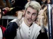 "Я побрился": Джастин Бибер попрощался с усами (Фото, Видео)