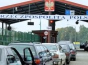 На границе с Польшей застряли 900 автомобилей