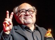 Тернистый путь Дэнни ДеВито: увлекательные факты о жизни комика (Фото)