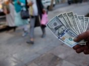 Напряженность в мировой торговле ведет к подорожанию доллара и иены 