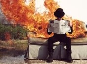 Безысходность и печаль: фотограф воссоздает свои ночные кошмары (Фото)