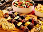 Названы лучшие варианты для легкого и полезного ужина 