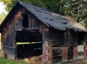 Сімейна пара перетворила занедбану ферму в розкішний будинок (Фото)