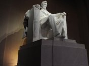В США 15 апреля провозглашено Днем памяти Авраама Линкольна