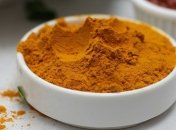 Лікарі розповіли все, що потрібно знати про куркуму