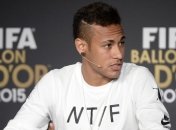 Неймар перед судом стал на защиту отца