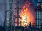 Почему в США горел нефтеперерабатывающий завод: объяснения пожарных