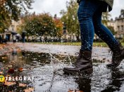 Вода будет отскакивать от ботинок