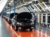 Geely может уменьшить поставки в Украину из-за ситуации в стране