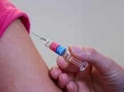 В Киеве невакцинированные дети смогут посещать школу