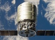 Астронавты NASA зажгли огонь в космосе 