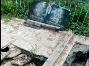 З трупним смородом по сусідству: жителі Дніпра страждають через розмите кладовище (фото, відео)