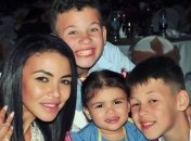 Экс-жена рэпера Сереги заявила, что артист забрал у нее детей