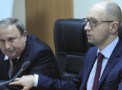 Яценюк: Ситуация на Донбассе развернулась в другую сторону