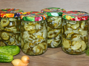 Огурцы остаются хрустящими и сочными