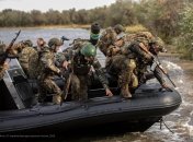 Українські військові