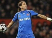 Легендарный турецкий вратарь излечился от коронавируса