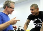 Котто и Гил прошли предварительную процедуру взвешивания