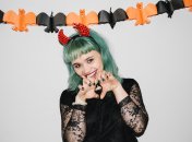 Стильний нейл-арт – частина святкового аутфіту