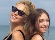 "Она еще покажет вам": Оля Полякова отреагировала на критику матерной песни своей 16-летней дочери (видео)