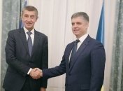 Перезагрузка политического диалога: Пристайко встретился с премьером Чехии