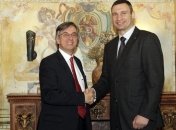 Представитель НАТО обсудил с Кличко план сотрудничества с Украиной