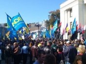 Возле Рады митинг за люстрацию