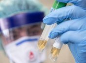 Госпіталізованих більше, ніж нових виявлених: дані по коронавірусу в Україні за неділю