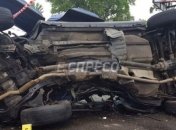 Жуткое ДТП в Киеве: оба автомобиля растрощены, трое погибших