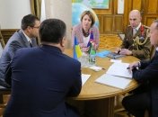 Полторак и посол Британии обсудили перспективы сотрудничества оборонных ведомств