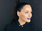 Солістка The Hardkiss Юлія Саніна здивувала незвичним макіяжем