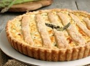 Рецепт дня: пирог с луком-пореем и сыром