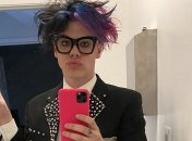 Для тех, кто на карантине: певец Yungblud дал онлайн-концерт (Видео)