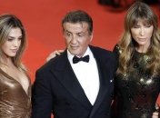 Девушки Рэмбо: Сильвестр Сталлоне посетил Канны со своей семьей
