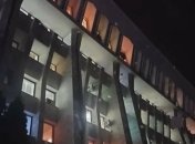 Протести в Киргизстані: в Бішкеку горить "Білий дім" (Відео)