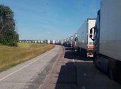 В Черниговской области на КП "застряли" украинские грузовики