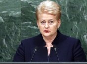 Президент Литвы: Россия шантажирует и запугивает Украину